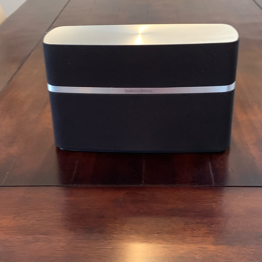 Bowers and Wilkins A5 Wireless Music System with Air Play